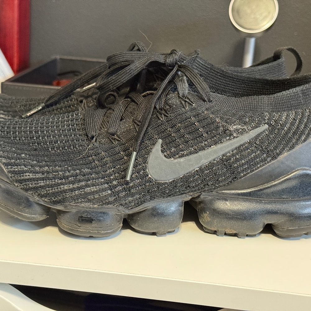 Nike Vapormax Flyknit Sneakers